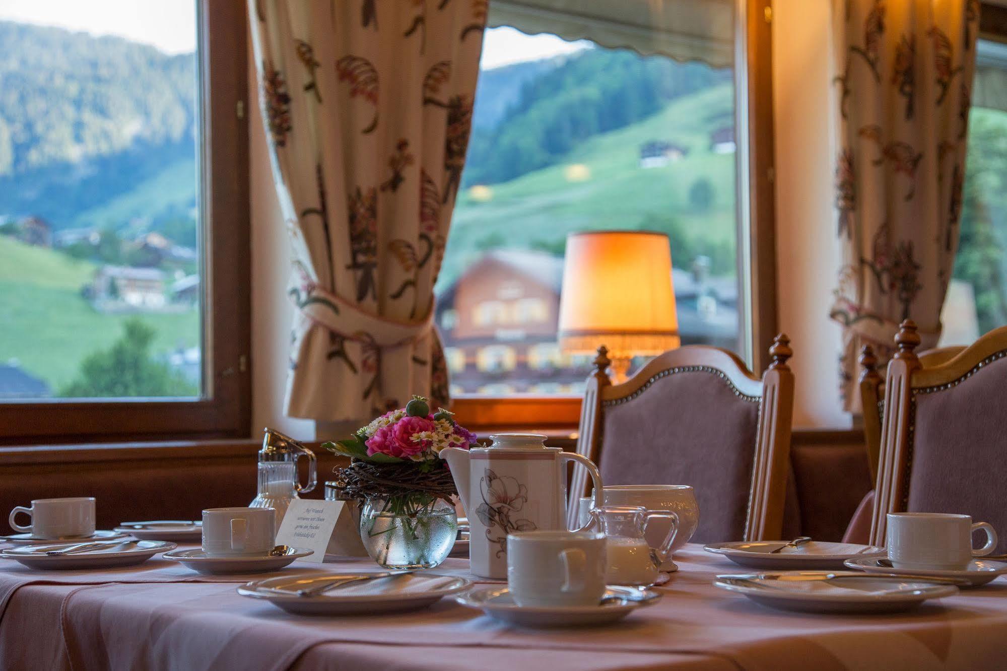 Hotel Elisabeth Schoppernau Zewnętrze zdjęcie